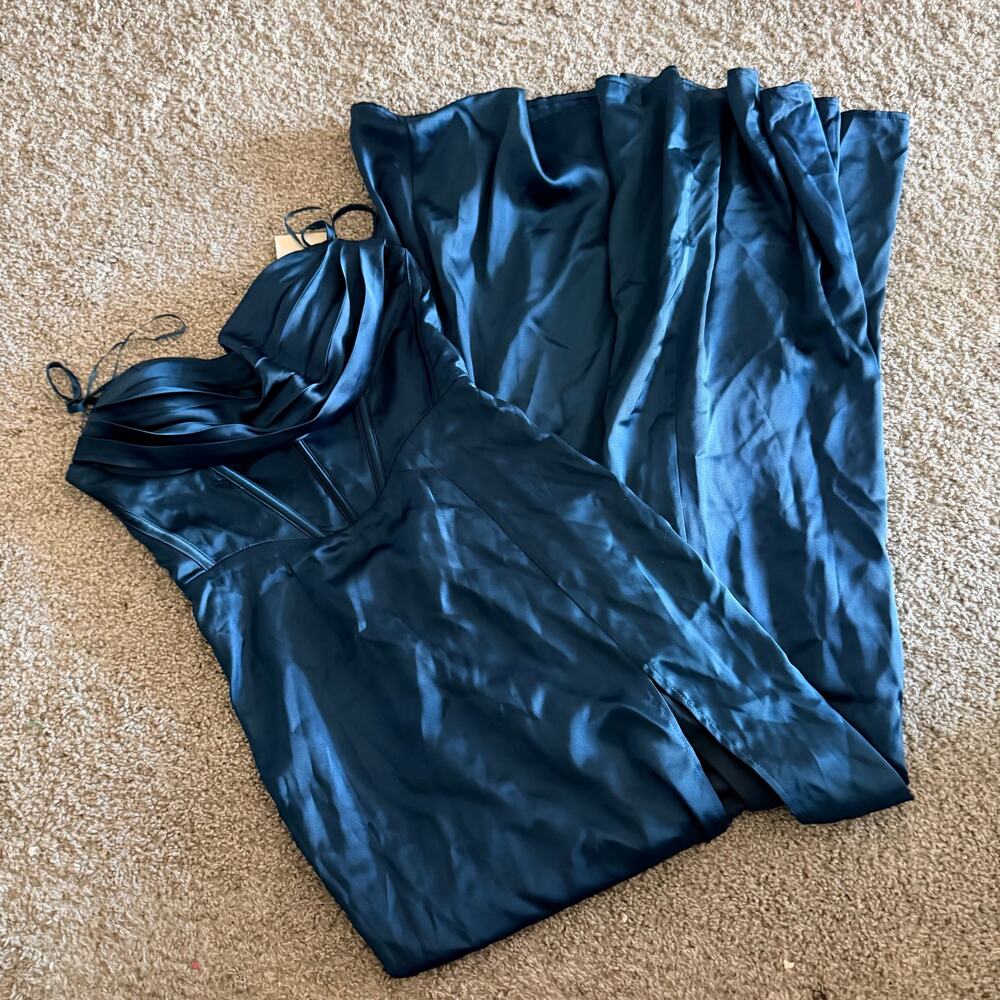 Maniju Prom Formal Dress Dark Blue Size Small NEW With Tags Silky Sexy